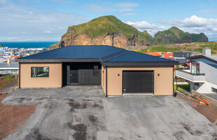 Vestmannaeyjar 900