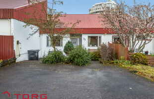 Garðabær 210