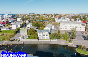 Hafnarfjörður 220